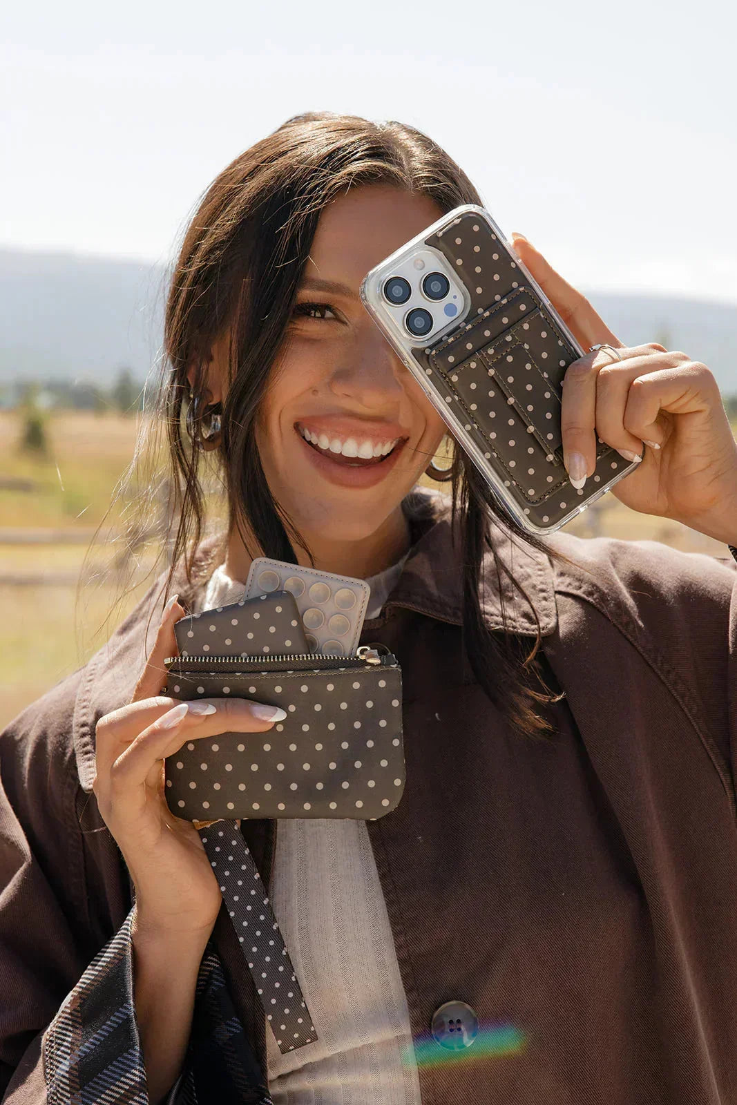 Cocoa Dot Magnetic Case - BeautySecrets4u