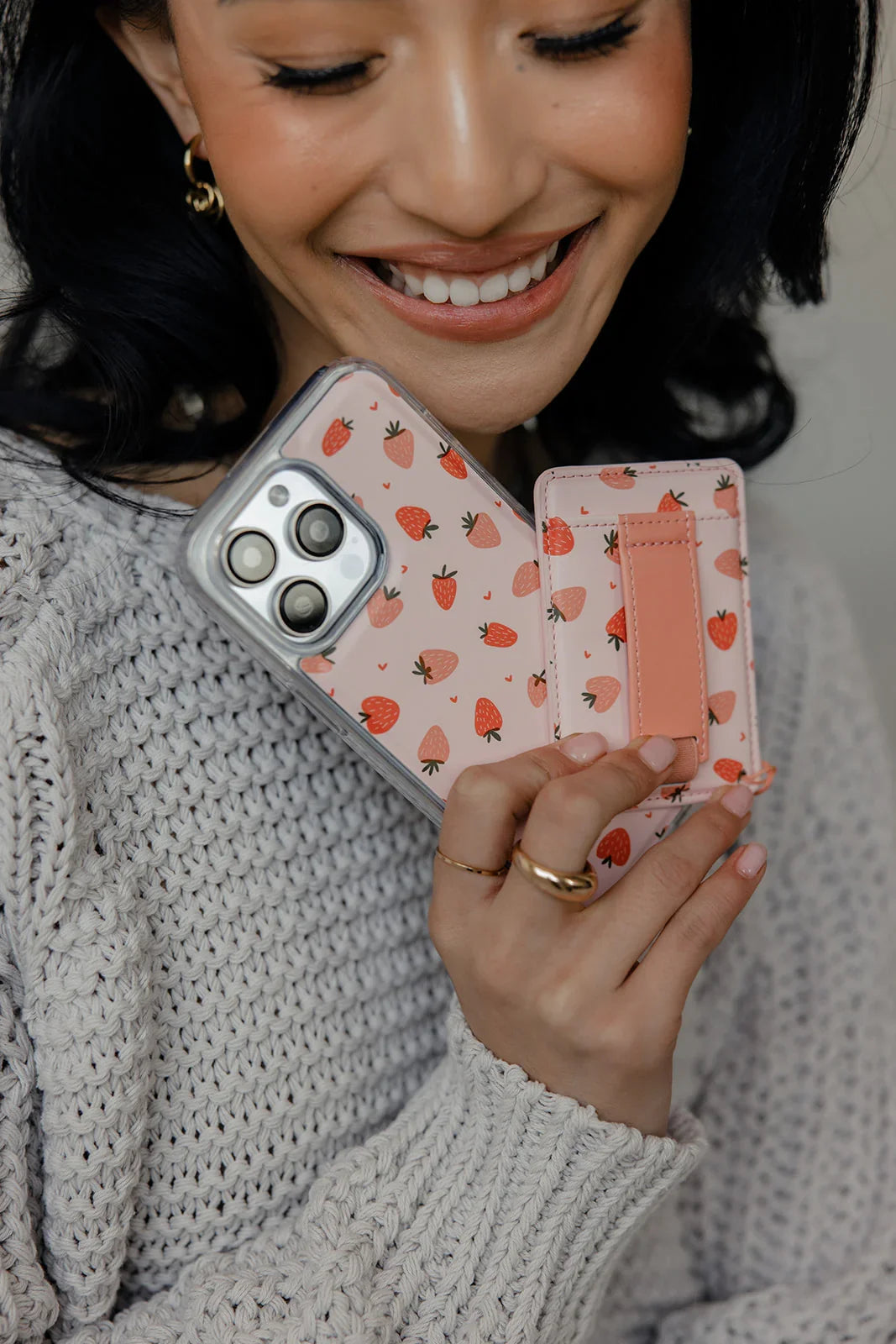 Berry Bliss Magnetic Case and Wallet - BeautySecrets4u